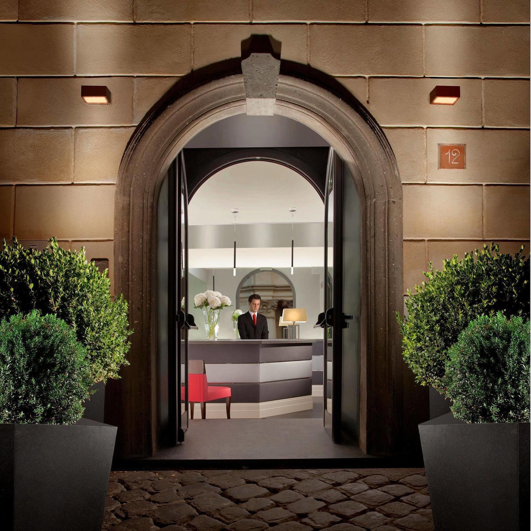 Hotel Mancino 12 Rom Exteriör bild